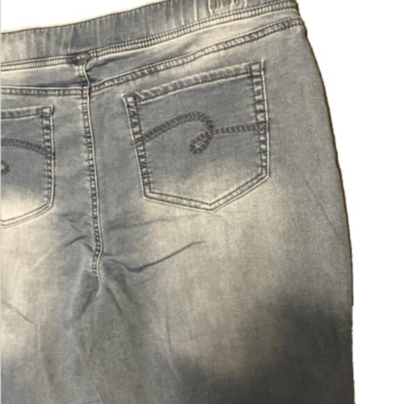 Justice 22 Plus Mid Rise Ladies Legging Denim Multicolor Jeans. NWOT - Picture 9 of 12